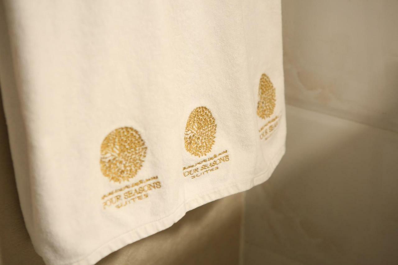 ターイフ Four Seasons Estateアパートホテル エクステリア 写真