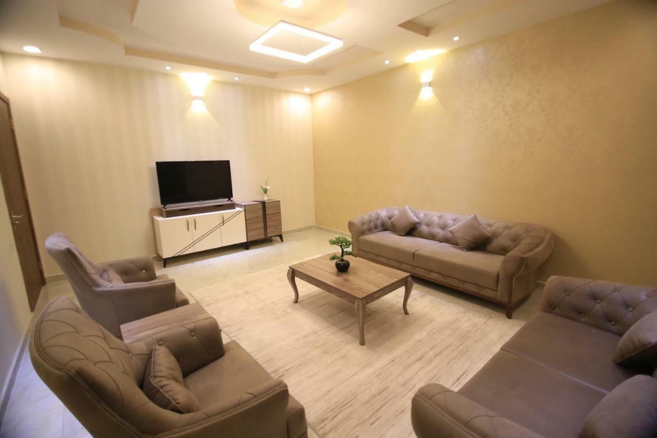 ターイフ Four Seasons Estateアパートホテル エクステリア 写真